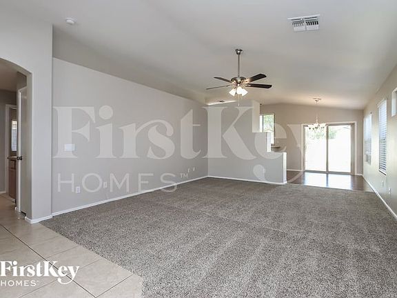 4th image of 31459 N Claridge Cir