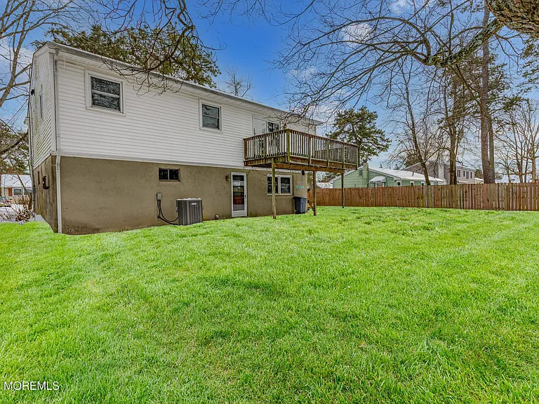 202 Manahawkin Trl — Photo 19