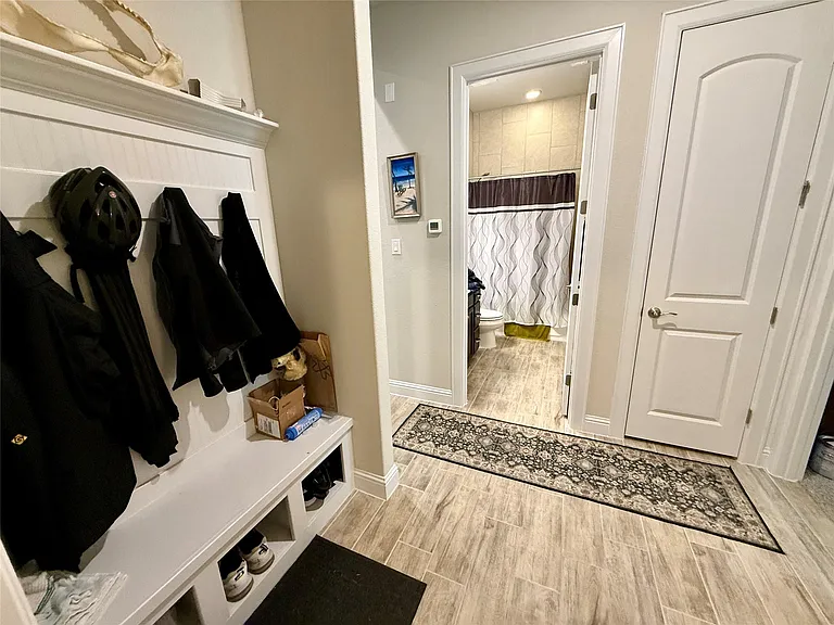 6804 Covina Ln — Photo 17