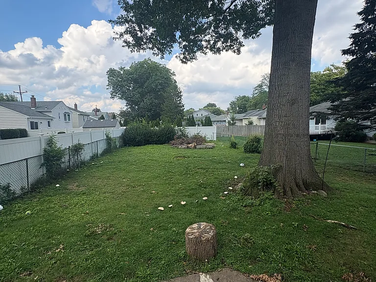 2614 N Stiles St — Photo 6