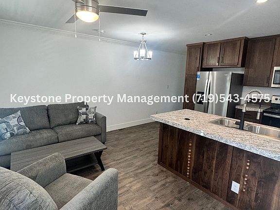 3rd image of 632 & 634 Edna Ln #632