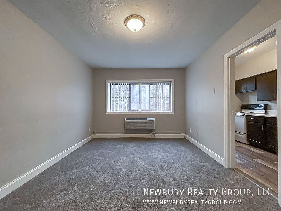 1st image of 1331 Washington Blvd APT 8