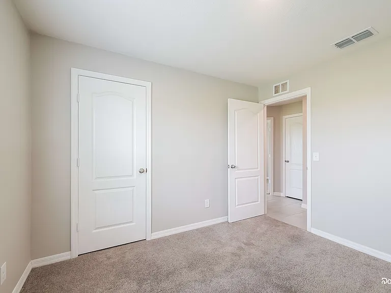 1571 Swan Lake Cir — Photo 13