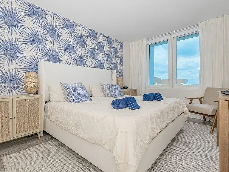 2301 Collins Ave #926 — Photo 16