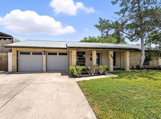 201 Meadow Ln, Schertz, TX 78154