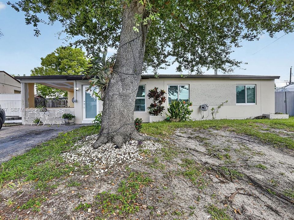 1st image of 4351 SW 22nd St