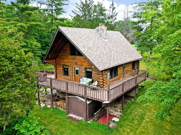 8240 Cedar Hill Rd, Waynesville, OH 45068
