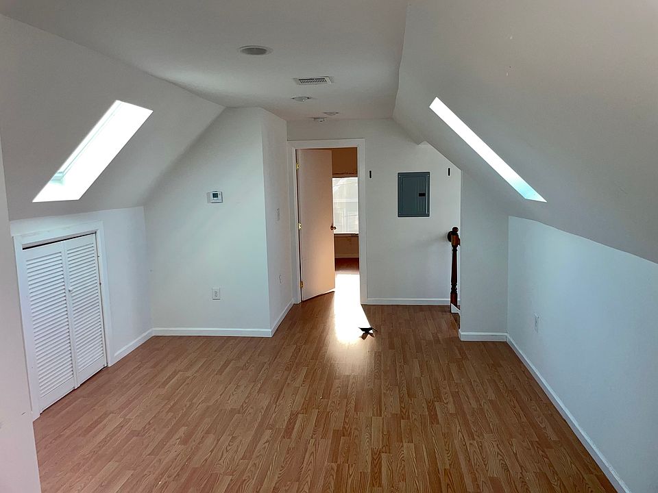 1st image of 523 N 5th St Floor 3
