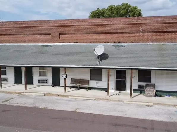 101 E 4th St, Urich, MO 64788