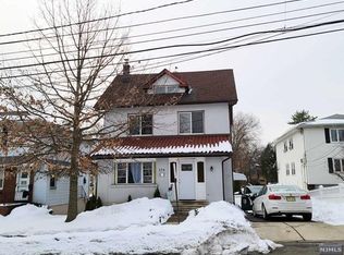 338 Teaneck Rd, Ridgefield Park, NJ 07660