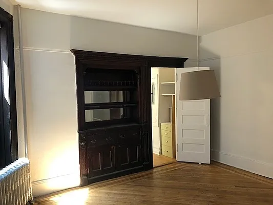 Rented by Parkway CRG Ltd. | media 21