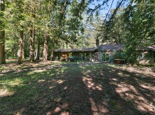 58220 E Marmot Rd, Sandy, OR 97055