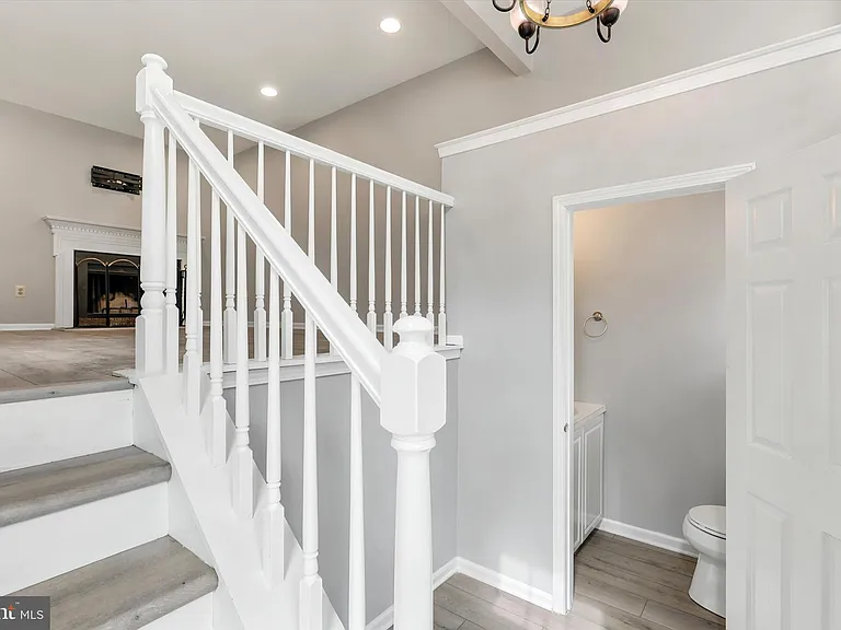 645 Muhlenberg Dr #407 — Photo 3