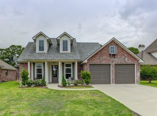 103 Talon Rd, Youngsville, LA 70592