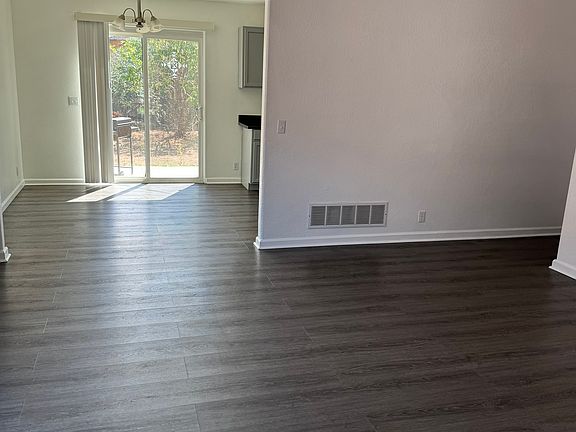 4th image of 2168 W Baltic Pl