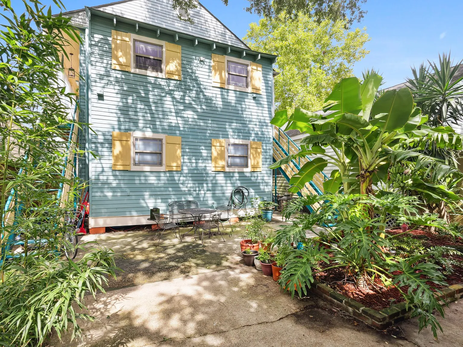 1215 Annette St — Photo 2