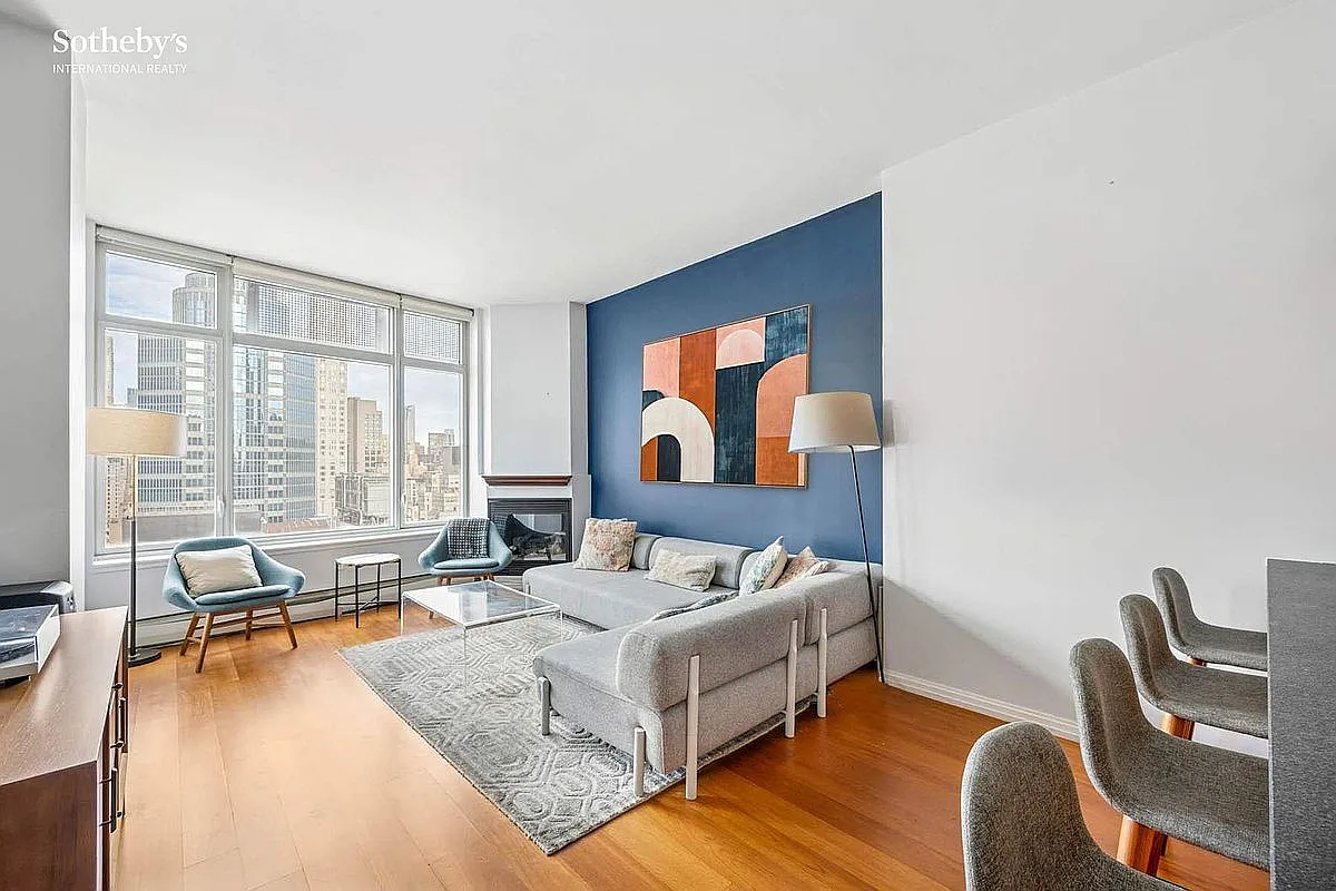 205 E 59th St APT 20B photo 1