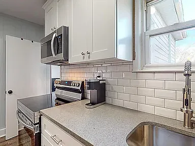 333 Humphrey St #6 — Photo 7