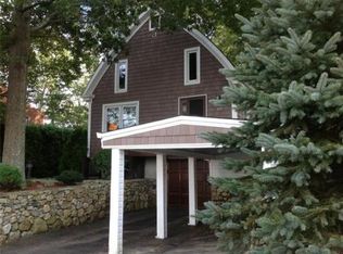 377 Newhall St, Fall River, MA 02721