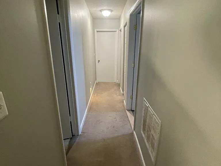1239 Fairfax Ave — Photo 13
