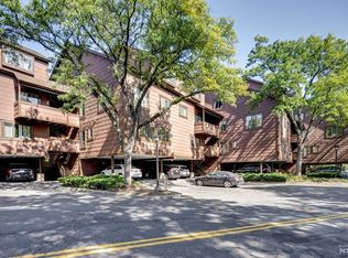 323 Sea Isle Ky, Secaucus, NJ 07094