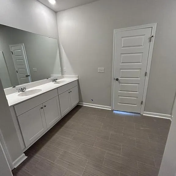 8048 Forest Edge Dr — Photo 20