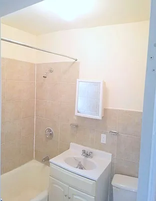 Rented by Uptown Flats LLC | media 20