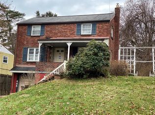 448 Lee Dr, Pittsburgh, PA 15235