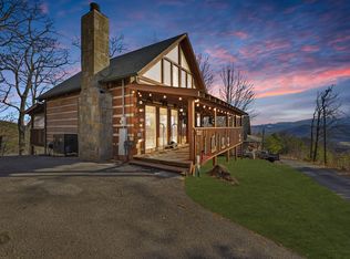 (Undisclosed Address), Sevierville, TN 37876