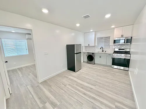 1635 Micheltorena St #1635 Photo 1