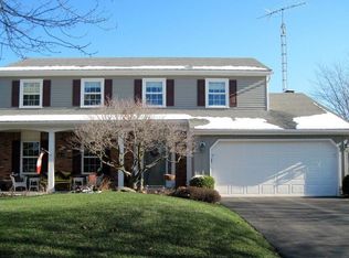 6056 Burrwood Dr, Sylvania, OH 43560