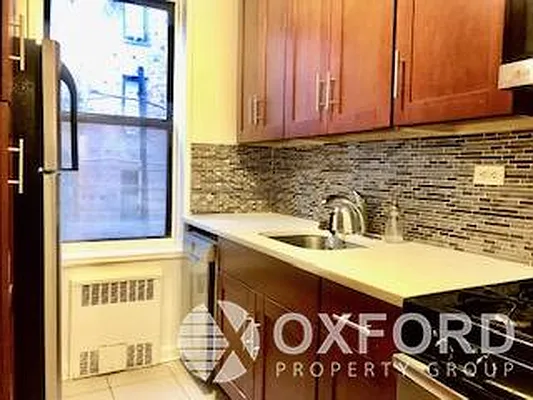 Rented by Oxford Property Group | media 25