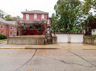 212 N 9th St, Atchison, KS 66002