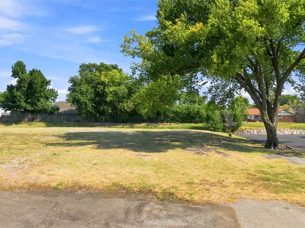 9751 E 31st St, Tulsa, OK 74146