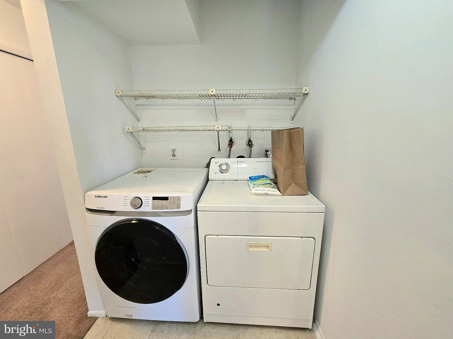 3 bed, 2.0 bath, 1550 sqft, $2,600 — Photo 4