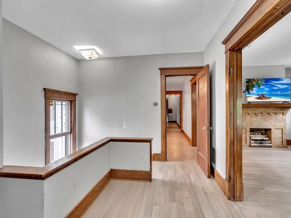 91 Saint Johns Parkside St, Buffalo, NY 14210