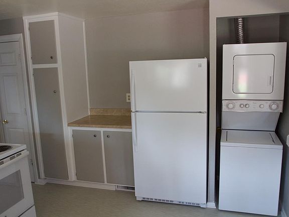 Washer and Dryer included