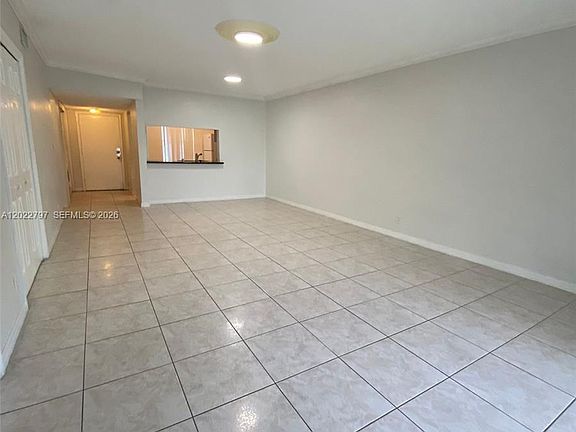 3rd image of 4291 NW 9th Ave APT 202