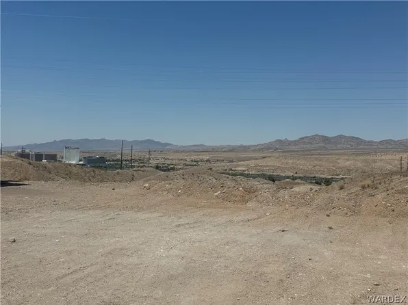 441 Chablis Ct, Bullhead City, AZ 86429