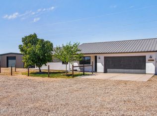 33250 N BRINLEE Lane, San Tan Valley, AZ 85143