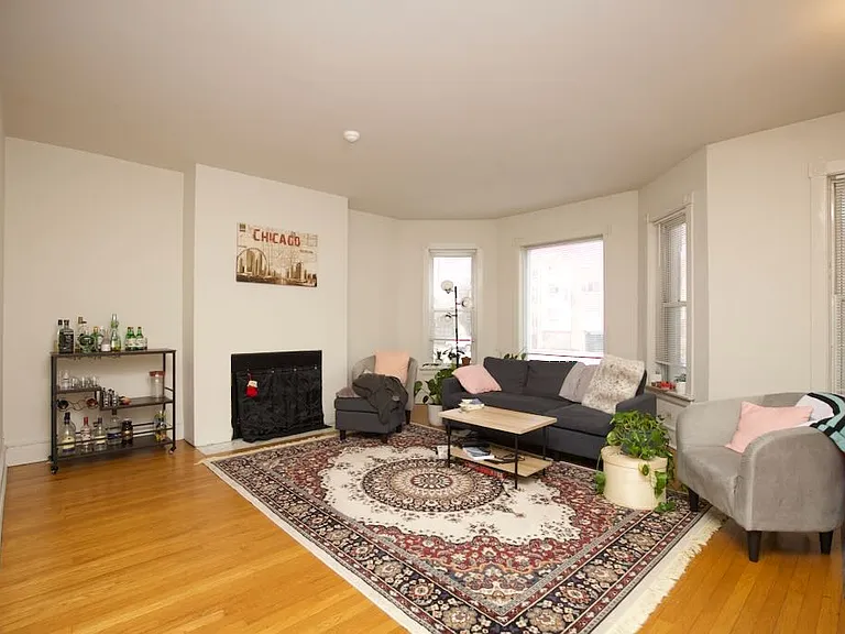 6717 N Sheridan Rd #S3 — Photo 6