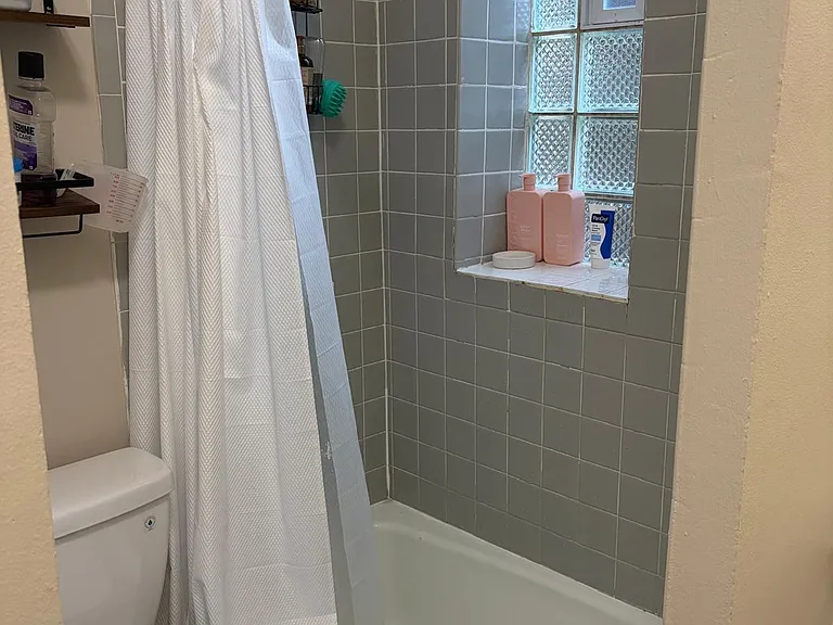 827 S Miller St #99999999 — Photo 3