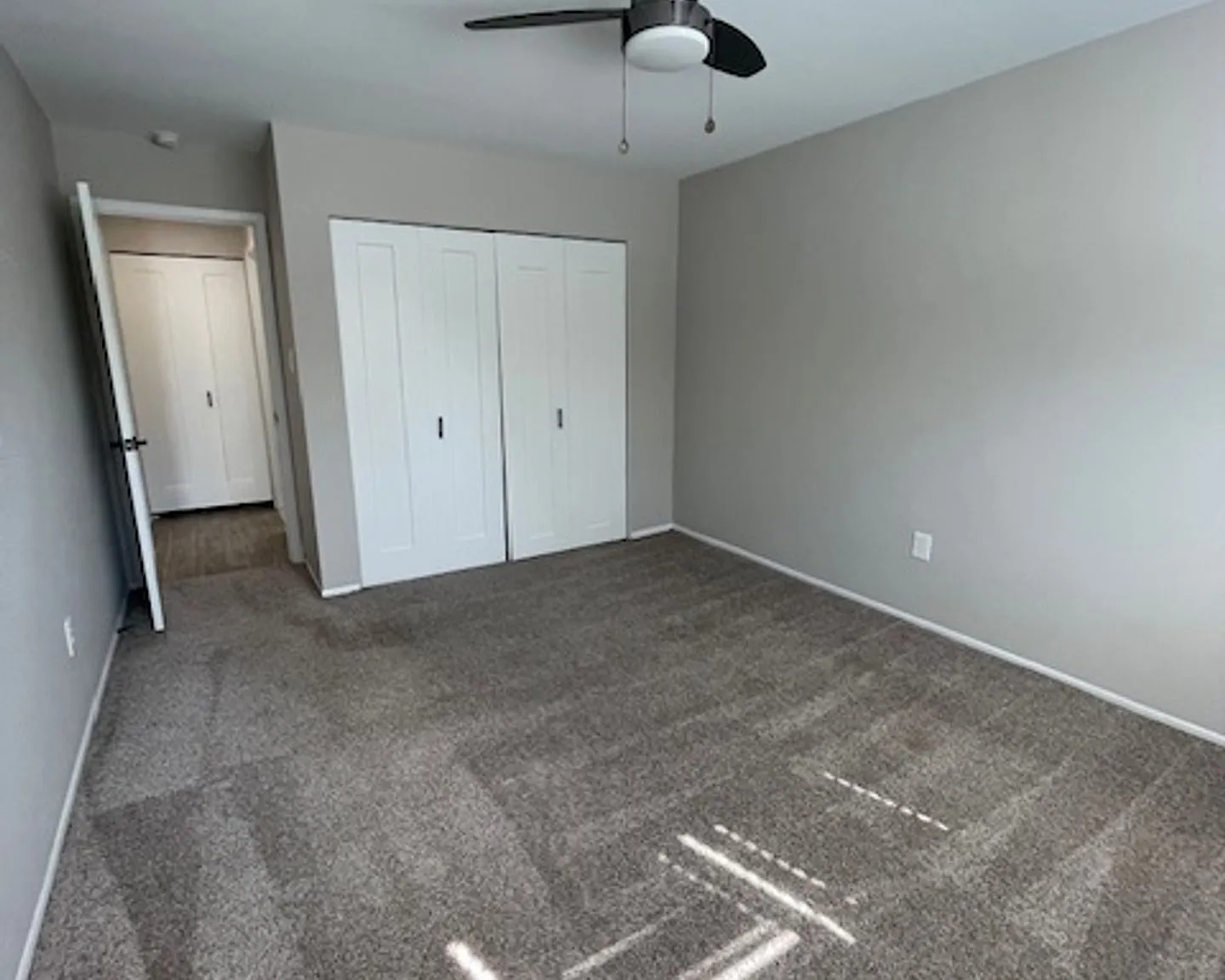 333 Marshall Apartments — Photo 3