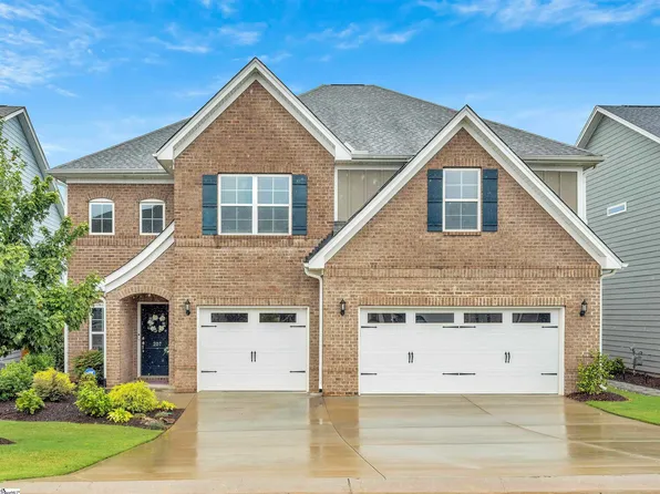 207 Reseda Dr, Greenville, SC 29607