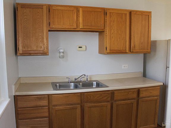 4th image of 5 Belknap Pl