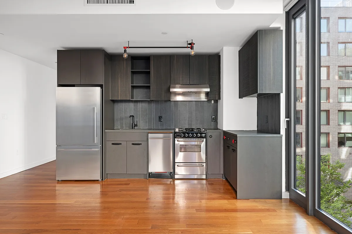 Building Photo - 54 Noll St #450