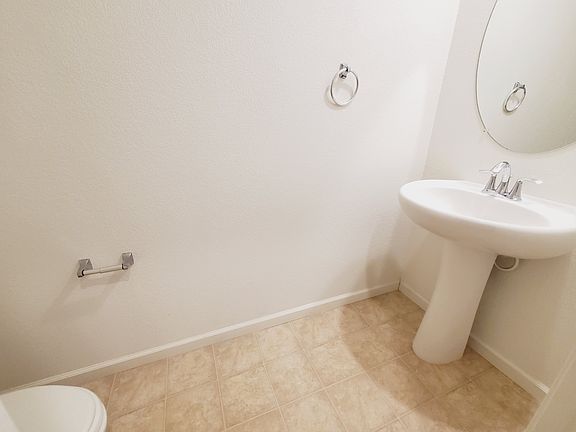 Downstair 1/2 Bath