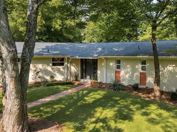 2349 Echo Cliff Ct NE, Atlanta, GA 30345