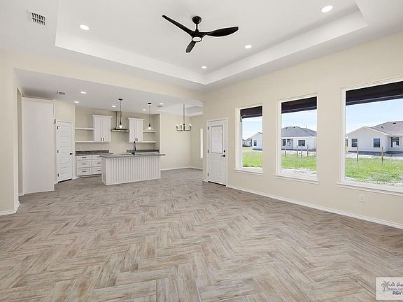 3rd image of 1702 Alyssa Dr