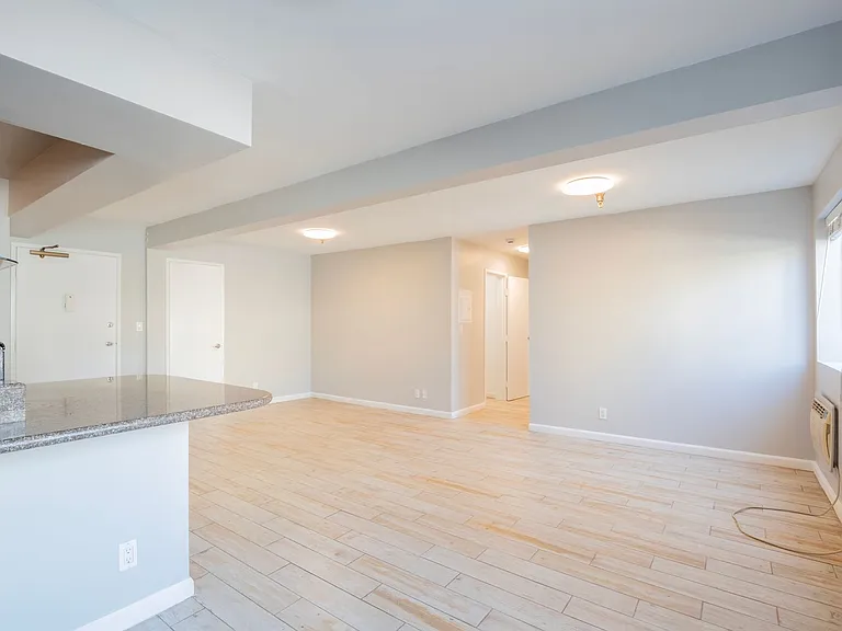6740 Franklin Pl — Photo 16